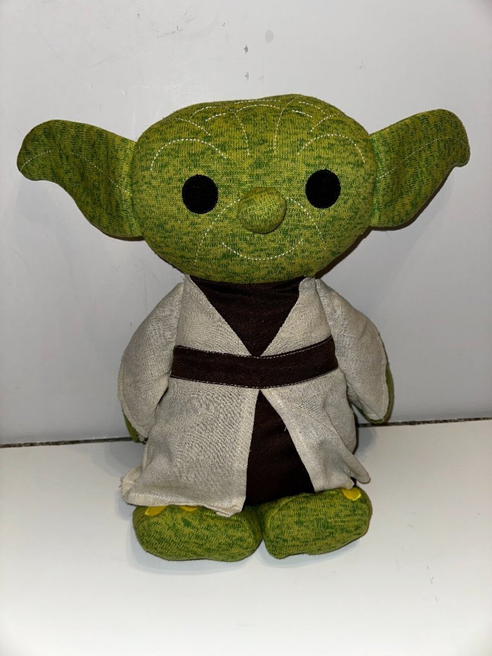 Star Wars Cuddly Yoda Plush 16" Stuffed Knit Doll Pillow Jedi Robe Jay Franco